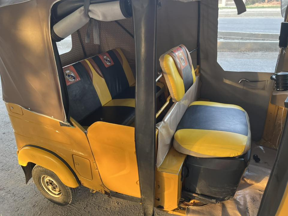 السلام عليكم تكتك 20شهر 12
للبيع رقم أو سنوية كربلاء بسمي مكانه بغداد

تخم تاير كهربائيات جدد أو كلهن شغالات تخم سفريات

صليب جديد لقم جدد لاستيك جديد شاشةًالتكتك متعوب 

عليهة اوكبل تطلع عل باب الله حتة بانزين فول للقبع

بيهة. ضربة بالغد أو بصفحة 

السعر 6/750. 

***********رصيد

***********واتساب
