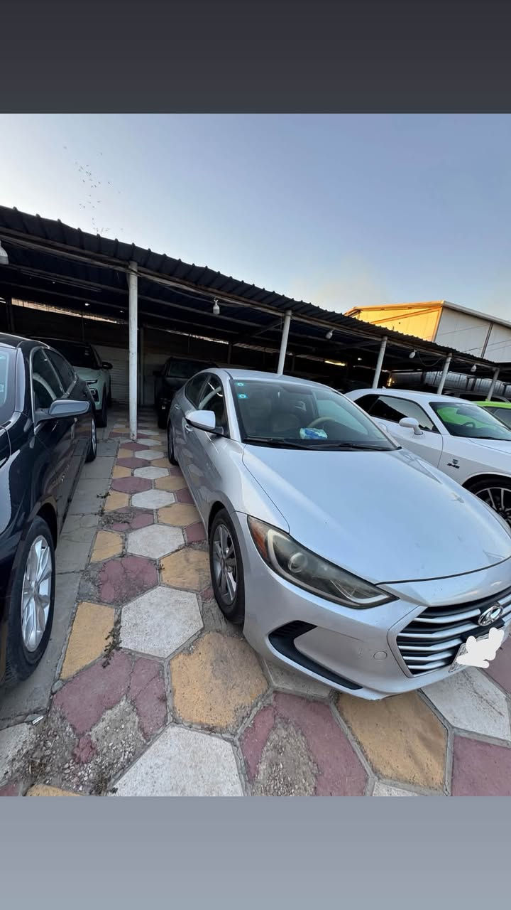 هيونداي إلنترا 2018 للبيع

▪️ وارد أمريكي
▪️ محرك 2000 CC
▪️ جير أوتوماتيك
▪️ لون فضي
▪️ شاشة وكالة
▪️ كاميرا خلفية
▪️ كشنات جلد
▪️ مكيف ثلج
▪️ محرك وجير بحالة ممتازة
▪️ السيارة نظيفة وجاهزة للاستخدام، ولا تحتاج أي مصروف.

💰 السعر: (يذكر عند الاتصال)
📍 الموقع: بغداد.
📞 للتواصل: (***********)
