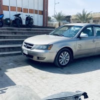 سوناتا ٢٠٠٦ امريكي مكينه ٢٤٠٠ دواخل وتبريد  شرط سياره مصبوغه حزام بيها...