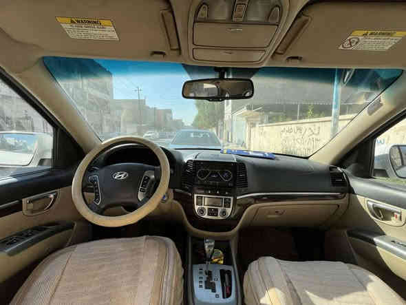 السلام عليكم 
سنتافي ٢٠١٢ فول ٦ سلندر ٣٥٠٠ 
بصمه سلايد روف شاشه تحكم ستينرن جهتين 
كير ومكينه جدد شادهن 
خليجي  
السعر ١٥٢ 
بغداد الكاظمية 
السونار مرفقع مع الصور 
***********
***********
