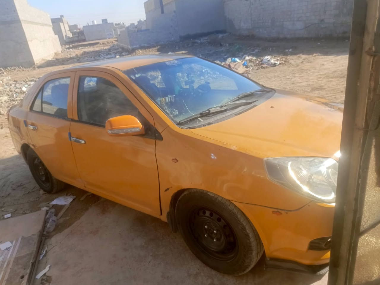 السلام عليكم جيلي ام كي موديل 2011 للبيع او مراوس تخم تاير حداديه جديد رقم بابل السياره خير من الله سنويه ل 29 تحويل مباشر السعر 28 مكاني بغداد الهاتف ***********
