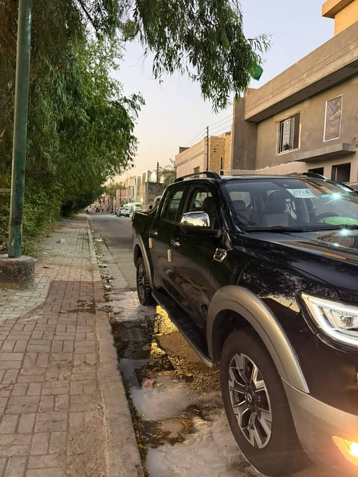 السلام عليكم
بيكم باور موديل 2024 فول مواصفات اعلى فئة (Luxury) بانزين 

رقم بغداد دولي 🇮🇶

بانزين✅

مكفولة كفالة عامة من كير ومحرك السيارة بعدها بالضمان❗

ماشية :  70الف كيلو متر KM

مواصفات السيارة :

محرك 4 سلندر 2000 تيربو (196) حصان  🐎 

كير اوتماتيك 8 نمر (ZF) الماني مع شفتات تبديل خلف الستيرن

فتحة سقف (سلايد روف)

درج لباب البدي بلادي

فور ويل دفع رباعي دبل اكسل

4 كامرات 360 درجة

بصمة عدد 2

تشغيل عن بعد 

تبريد قطعتين

نظام المحافظة على المسار 

نقطة عمياء

قيادة ذاتية 

مثبت سرعة تفاعلي بثلاث انظمة

نظام النزول من المنحدرات

3 وضعيات قيادة (ايكو - سبورت -نورمال)

مرايات كهربائية (شفط)

مراية داخلية تعتيم

مانع تصادم امامي

رادار

اوتو هولد 

سايد بيك كهربائي 

نظام تحكم بثقل الستيرن

حساسات امامية وخلفية

لد نهاري

لايت عدسات زينون عالي ناصي وبك لايت لد

تدفئة ستيرن 

تدفئة كشنات

كشنات جلد تحكم كهربائي 

شاحن لاسلكي 

منافذ شحن usp ومنفذ كهربائي 220V

شاشة كبيرة لمس تدعم ابل كار بلي واندرويد أوتو 

شاشة عدادات دجيتل 3 ثيمات مختلفة

السيارة جديدة بلادية حلوه ونظيفة كلش

العنوان بغداد المشتل 📍

للاستفسار الاتصال على الارقام التالي📞 

***********

السعر180
