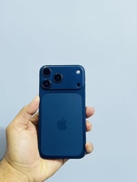 آيفون ١١ • ١٢٨ • بطاريه ١٠٠% مستبدله