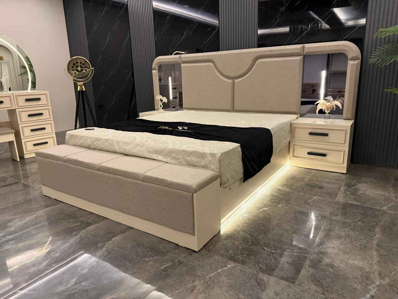 *أجمل موديلات المودرن في السوق*

*موديل           إنجي         المودرن*

*10 قطع             كنتور ملحق 340*

❇️ قياسات ضخمه 
❇️ ميز تواليت عملاق
❇️ اللون الجديد المتميز 
❇️ السرير والشازلونه مخزن
⭕️ زجاج برونزي مطلي   و   *مطّرش*

❇️ إناره بالكومديات   *LID* ✨✨✨

❇️ المصنع الأصلي 
❇️ برغي وجوي حديد    🔩🛠️

💰 *الميز تواليت ابو البوفيه*      🎁🎁

🆘  *أرضيات وخلفيات بلوك بالكامل*

العنوان/ديالى الخالص ناحية هبهب 
رقم الهاتف/***********
يوجد لدينا خدمة توصيل كافة محافظات العراق
