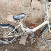 باسكل ابو طبقه السعر 40 الف الرقم 07770517907 المكان المجمع الرجاء بغد...