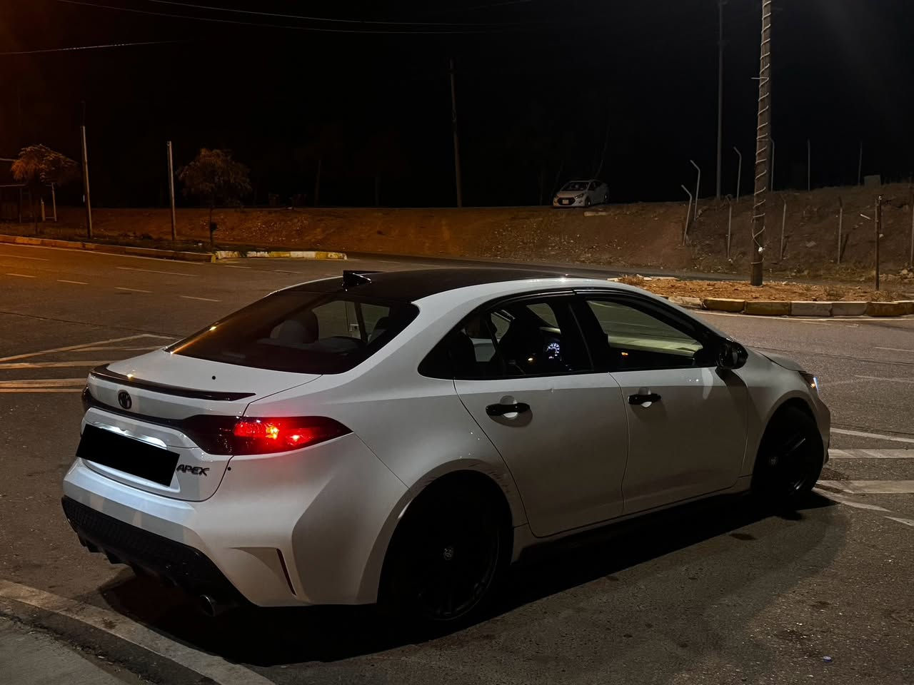 Corolla apex 2021 full sport -37km
1 chamlx sbugh be zhwre babe airbag 
ڕادەر
خەتی جادە 
سیستەمی سەوت بیلادی
ویلی سپۆڕت
***********
____________

تويوتا كورلاapex 2021الضل اليلي 

2021 TOYOTA COROLLA APEX

مواصفات الse معروفه 
رادار امامي 
حفاض علا المسار
توقف ذاتي
كروز كنترول
بصمه 
دخول ابيض  اربع ابواب
ويل 18 سبورت 
السياره بل واقع احلى 
مكاني اربيل   
سعر185$وبي مجال
