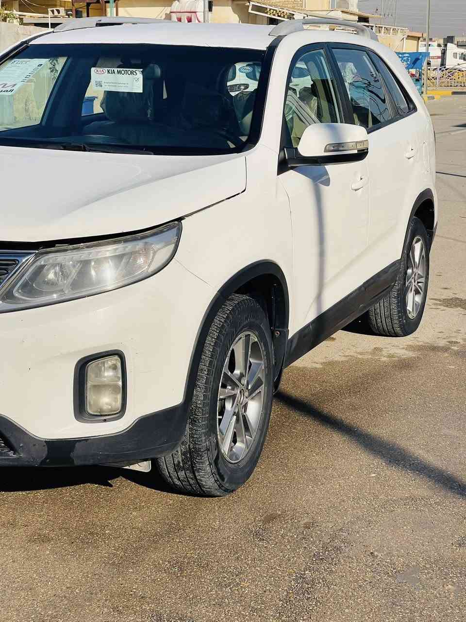 سلام عليك 
 لبيع او مراوس لنتره  
بسم شخص موبسم شركه اريد تحويل تريد وكاله
اوحسب القناعه سورنتو 2014خليجي 

مكينه مفتوحه 2400 دوش
7راكب 3 قطع تبديد 
سياره بيهه قطع سبق اني ابيع حزام

حداديه جديده سياره حلو  موجوده بواسط العزيزيه 
***********
