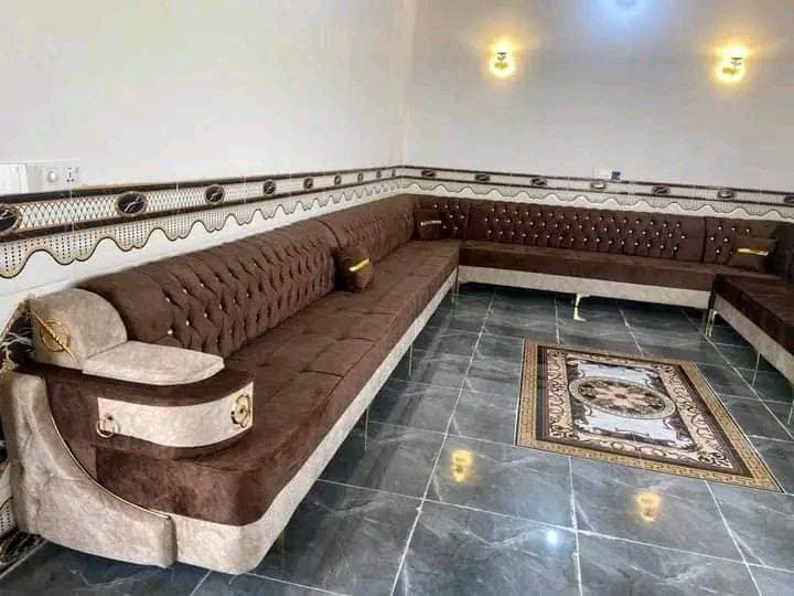 اي ديوان داخل المنشور
للحجز ***********واتساب 
الدقه والامان  كل هذا وبأنسب الاسعار 🥳🥳🥳
ديوان ستندر 10 مقاعد ب 300.مع كوشات عدد 4هديه
 شغل مضبوط مع ضمان سنه  
قماش قديفه جكور 
الهيكل چام روسي
الضهر  مضغوط
المقعد بلوك فقط 
رجل عظم عاج ورده ذهبي

المتر 65

#ديوان  10 مقاعد ب 300
............................................... 
#ديوان  9مقاعد  ب  280
.........................................
#ديوان   8 مقاعد ب  255
.........................................
#ديوان  7 مقاعد ب  230
.........................................
#ديوان  6 مقاعد ب  200
................................................ 
#ديوان 5مقاعد  ب185

قياس عرض المقعد 50صافي و 70لحد الحايط 

سعر المتر 65 بالنسبه للقياسات الخاصه
#سعر المتر 65الف للمتر الواحد

#اذا كان الطلب بلوك بلاويد للضهر والصفاح بدل المضغوط اضافه 100 الف 

#سعر كوشات الوحده 2500
#طبله ب 25 الف قياس 40/40

#التوصيل داخل بغداد مجاني 
اطراف بغداد 15 

توصيل محافضات   القريبه 25 

سماوه ناصريه عماره 35 

بصره مركز 75

مده التوصيل  بغداد   ثاني يوم محافظات  4ايام
لايباع اقل من 5امتار

قماش قديفه 
رجل عظم عاج 
الاضافات رجل نيكل 20
قماش كتان 25
وتر برو وخاولي 50 
للحجز ***********  واتساب
