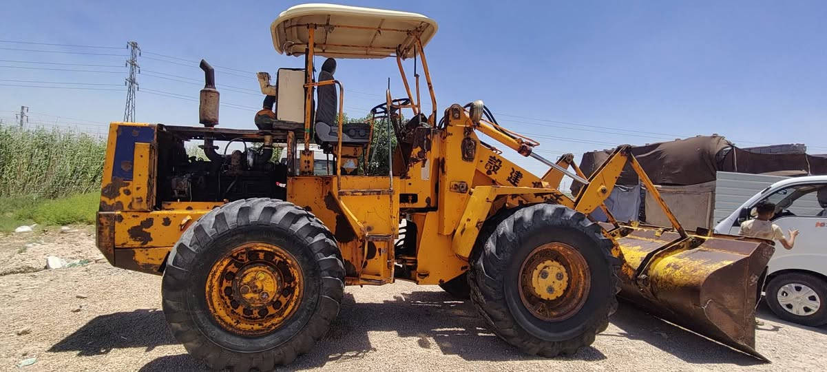شفل كوبلكو للبيع حجم 60 مكينه هينو 105بي  6 اسلندر سوبر رقم نجف الماني شفل خير من الله 95 بي مجال   جاهز للااستفسار على هاذا الرقم ***********
