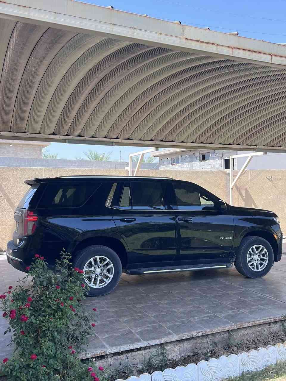 السلام عليكم
تاهو خليجة وكالة المنصور 

بسمي  شخصياً تحويل ثاني يوم 

الموديل 2023

السعر 405 وبيها مجال إلى الشراي 

السياره جديدة بعدها بحالة الزيرو 

الفئه Ls خليجي وكالة المنصور 

ماشية ٣٢ الف حقيقي 

كفاله عامه من صبغ وبارد وميكانيك

عدا قطعة مبدله وكاله

المواصفات

رادار 

ثلاجة

بصمه

داته شو 

حساسات اماميه خلفيه 

رادار امامي 

مانع تصادم 

تحديد مسار 

رادرات جانبيه 

كامره خلفيه دواره

ثلاث قطع تبريد 

شاشه اعطال

سايد بريك دكمه 

تحكمات ستيرن 

كرسي كهرباء 

لد نهاري 

زنون اصلي 

تشغيل عن بعد

السياره ادامه دوريه داخل شركة المنصور

مكان السياره بغداد

  

الاستفسار   ***********
