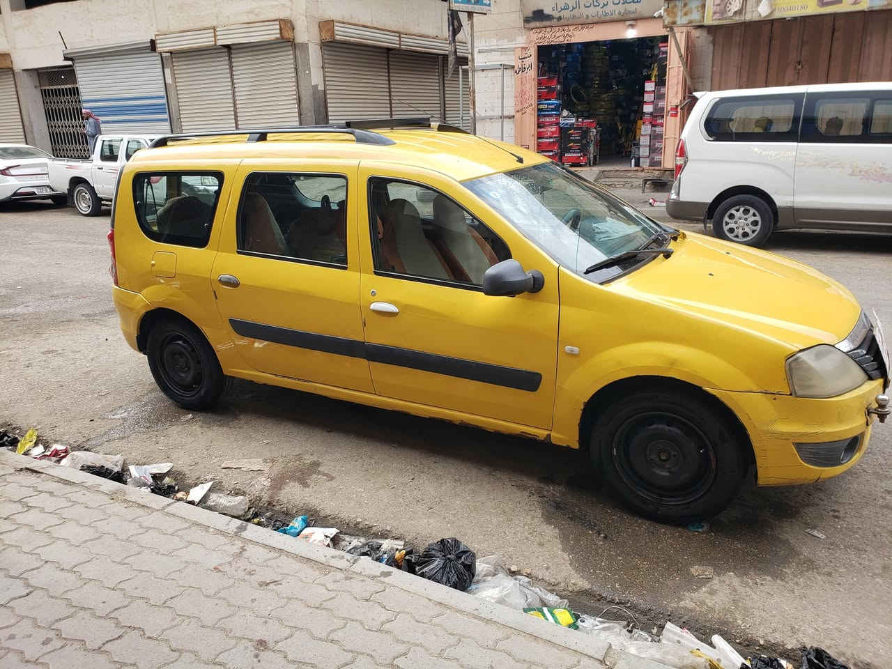 رينو ٧ راكب موديل 2011
للبيع 
العنوان/السماوة
تحويل  ثاني يوم
غير متواجد عالفيس
***********
