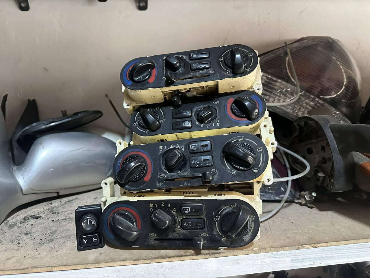 السلام علیکم بورد تبرید 2010 _2009 کیجات مودیل 2001 _ 2012 عادی اوتو ***********
