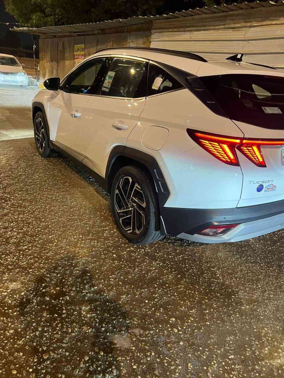 توسان موديل 25ماشيه 1600كشن تبريد كهرباء تشغيل عن بعد جنطه كهرباء سياره مكفولة كفاله عامه  رقم بغداد مكان سياره بابل الاستفسار اتصل على الرقم ***********
