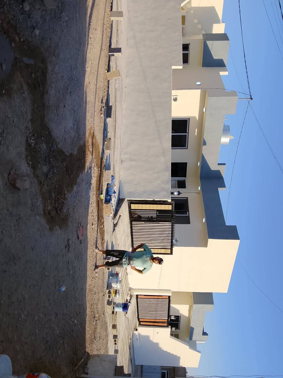 السلام عليكم وياكم اسطة احمد والكادر لاصباغ البيوت داخلي وخارجي بانسب الاسعار داخل كركوك للاستفسار اتصل على الارقام ***********@***********كورك
