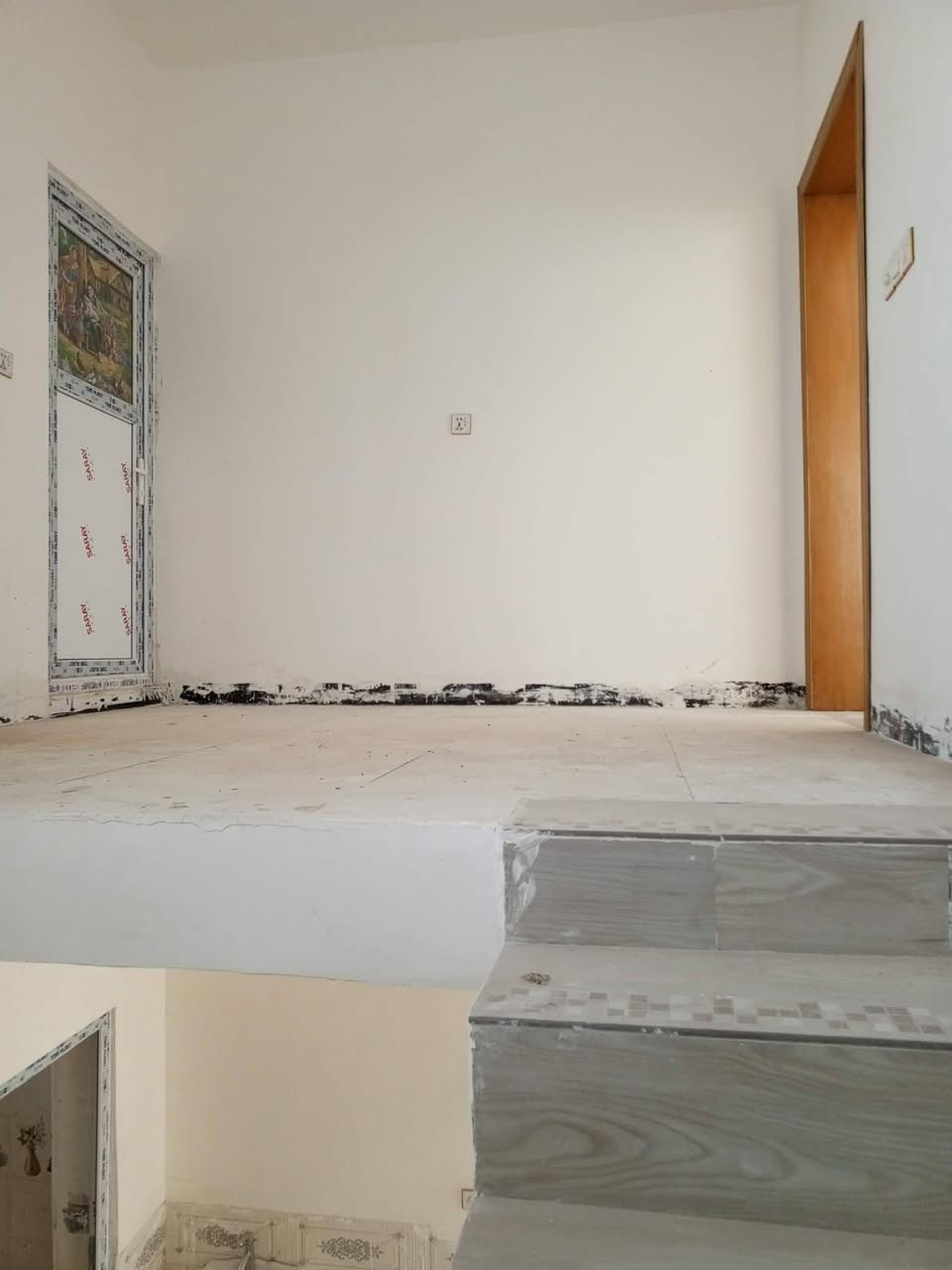 يعلن مكتب الامير للعقار في محافظة كربلاء شارع ابو طالب 
بيت 🏠 🏡 للبيع مساحه ٥٠ متر طابق ونص
العنوان/  كربلاء المقدسة/ مجمع الحياة
بناء طابوك درجه اولى 
خدمات كاملة تبليط شارع ٨م 
يصلح دار سكن او حسينيه للزوار 
يبعد عن حرم الامام الحسين ع السلام ٤كم وعن طريق الزوار والمشاية ٢٠٠ متر 
طابو زراعي سند ٢٥ إقرار بأسم المشتري مباشر 
للاستفسار الاتصال/  ***********
السعر /  65 قفل 
يتوفر لدينا بيوت للبيع بأسعار مناسبة جدا بمختلف المساحات والأماكن 
#كربلاء_مدينة_العشق_والعاشقين

