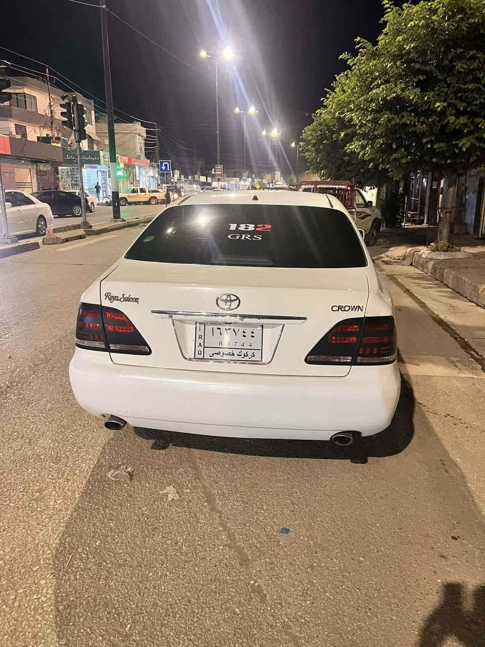 سەرەتا بە ناوی خودا 
 
تۆیۆتا شاهینە بڕاوە  مۆدێل ٢٠٠٥ 
١٨٢ گەورە بە گەورە بێ دوکەڵ بەشەرتی ١٠٠ فیتەر گێر و مەکینەی 
 ناو ڕەساسی  
جاڵ و شوختی نیە لۆک لۆکە 
 سەیارەی ماڵی خۆمە کامل مەسروفی کراوە یەک سەنت مەسروفی نیە هەموو گیانی ئیش دەکا  
 سعری ٤١ گەڵاو معامەلەیەکی کەم 
ڕەقەمی خاوەنی   ***********  ڤایبەر و واتسئاپی لەسەرە
