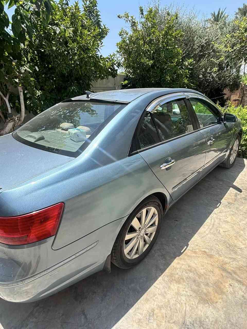 سوناتا ٢٠١٠ محرك ٢٤٠٠  امريكي بيها حزام جماليه  مكانها ديالى / هبهب   ***********
