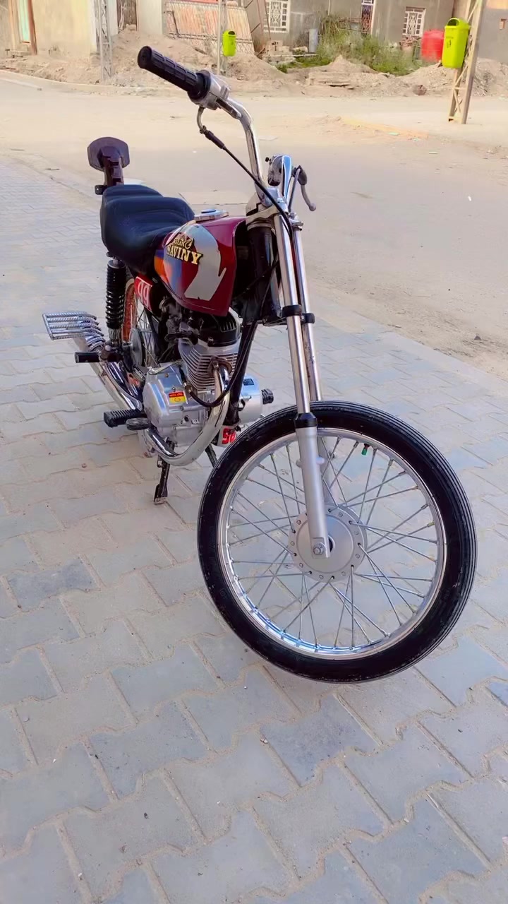 سلام عليكم دراجه البيع سيجي نامة سعر 650وبيه مجال قليل القرنه شرش ***********
