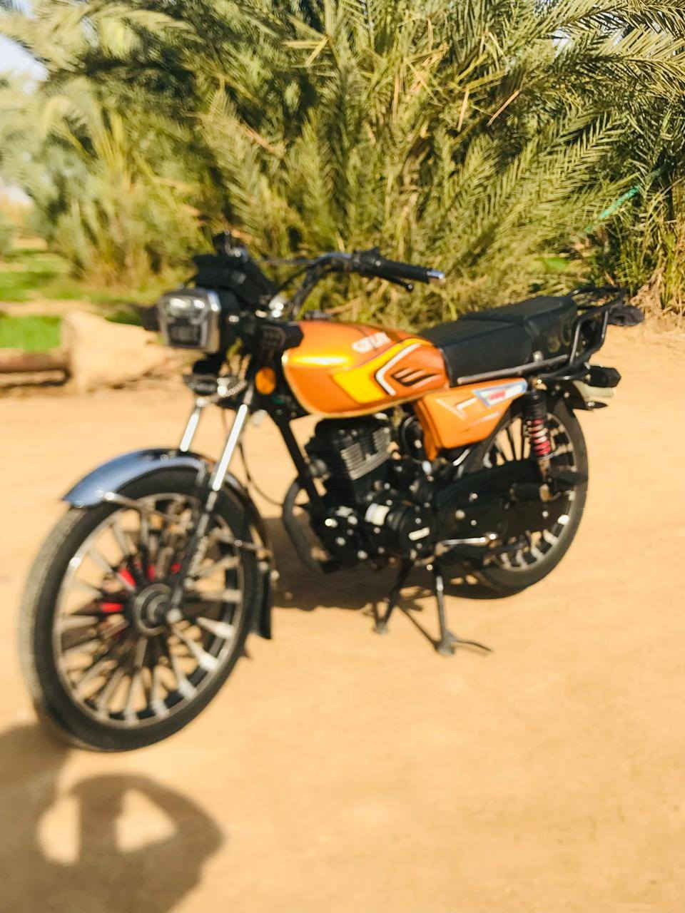 سلام عليكم دراجه سيفان للبيع موديل 25 كفاله عامه كله وضع شركه اوراق بغداد كهربايات  كله شغاله مكان واسط العزيزيه السعر اتصل ودلل ***********
