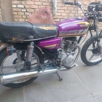 دراجه ايراني البيع 4 كير مكينه تخبل اترايهة مكان البالك سعرهة 350 وبيه...