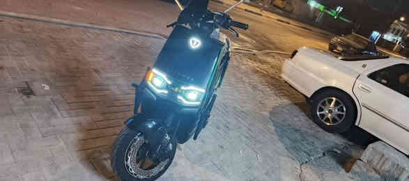 دراجه تيسله نضيفه استعمال  قليل السعر بمليون وبيها مجال قليل  البكان بصره القبله حي المهندسين ***********
