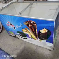 رفوف للبيع مع عارضه بطحيه,المكان بغداد الحريه....07712490554