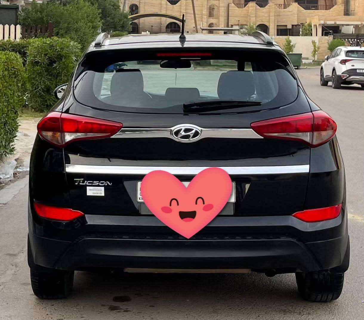 السلام عليكم هونداي تكسون للبيع موديل 2018رقم أربيل بسمي تريد وكاله اتريد تحويل السنويه ٢٠٣٠ حادث جاملع شبر بارد  وبنيد اشويه معجون من كدام بس رشينه كله رصعه براس الشاصي  محرك 4 السياره كندي مشيه 72  السعر 155  او بيه مجال مكان السياره كركوك الاستفسار الاتصال ***********
***********
