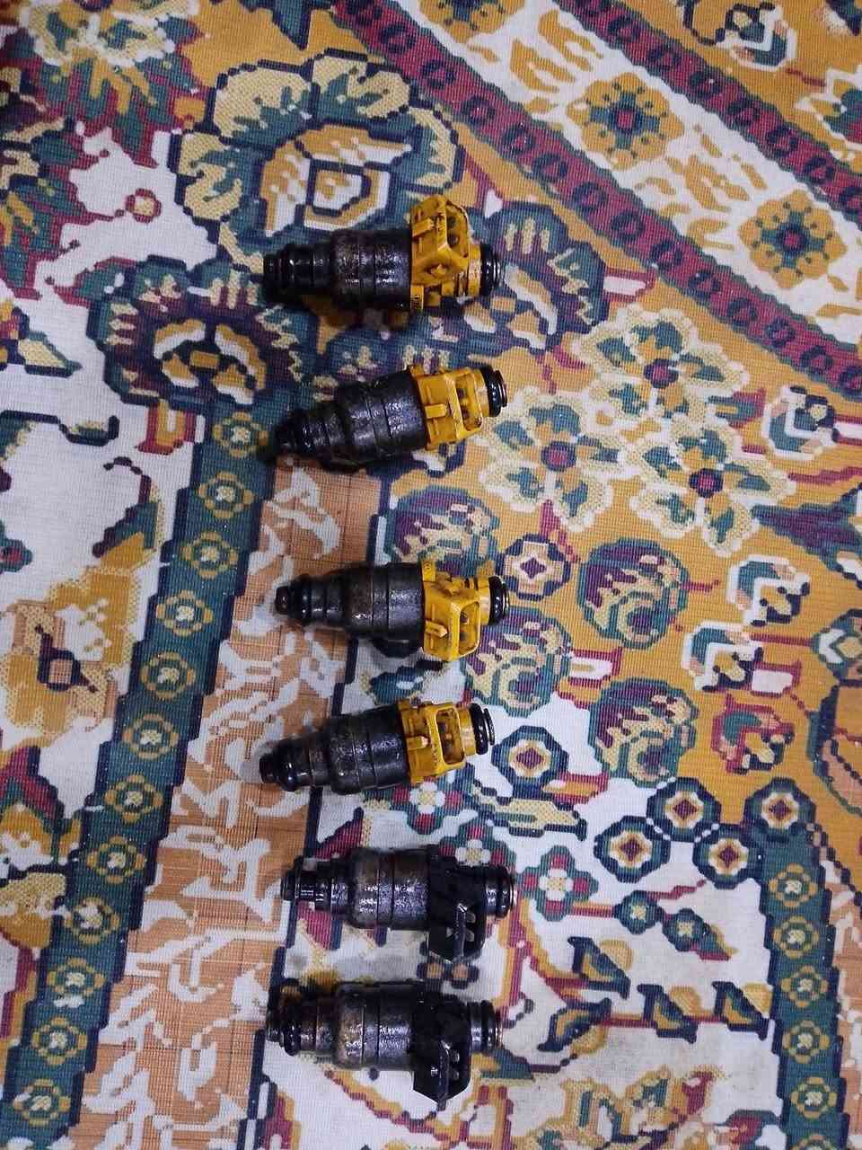 سلام عليكم بخاخات ملكه 3000 نضيفات على فحص شتريتهن ماشديتهن 60 وبيهن مجال ***********  مكان نجف
