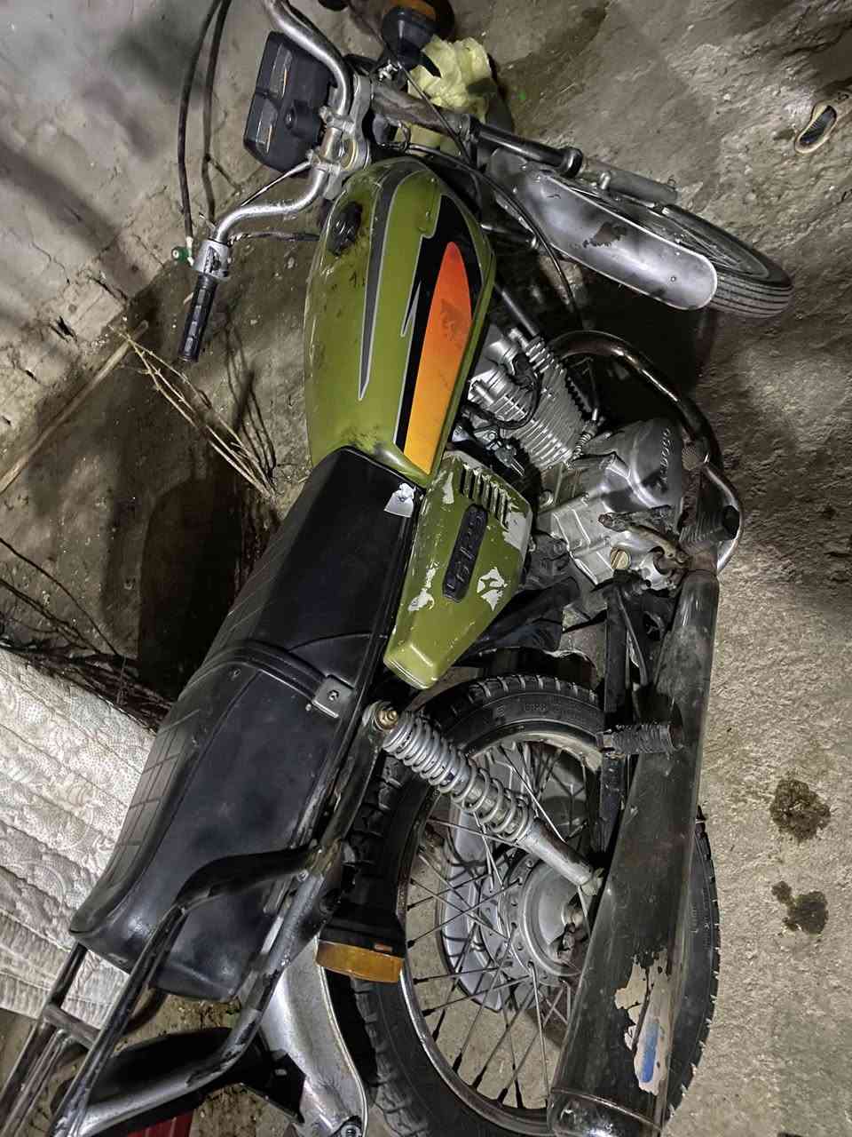 دراجه اربعه كير للبيع كلك كلك سعر ٢٥٠عطله دشالي مال المكينه


**إذا كنت صاحب هذا الإعلان وتريد حذفه لأي سبب، رجاءا أرسل رسالة إلى الدعم الفني**