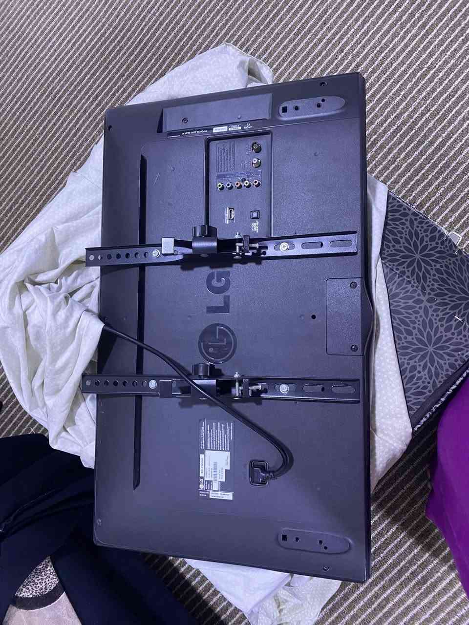 شاشه للبيع جديده. ب200وبيها مجال


**إذا كنت صاحب هذا الإعلان وتريد حذفه لأي سبب، رجاءا أرسل رسالة إلى الدعم الفني**