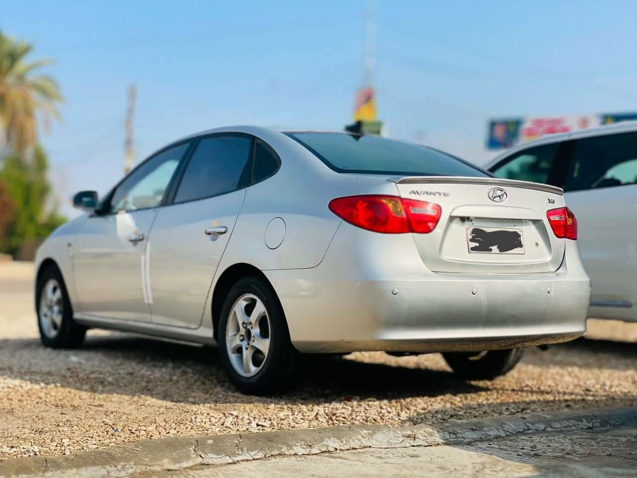 سلام عليكم ورحمه الله وبركاته لانتره افانتي موديل 2009ادوات ادوات ادوات
كير محرك حداديه تخم تأير  تبريد تدفاء معيزها برغي واحد بيها ارقام وسنويه اربيل شرط الحاسبه مكان سياه بابل اتصل بل رقام***********
