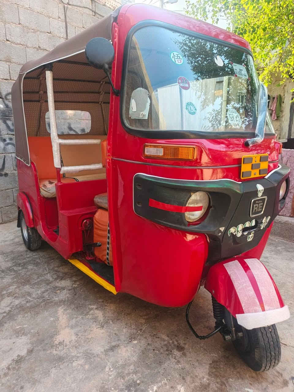 سلام عليكم تكتك مدل 18 أوراق السعر مليونين المكان كربلاء طوريج السعر مليونين 
‏‪0772 460 9406‬‏كربلاء طوريج السعر مليونين وبه مجال
