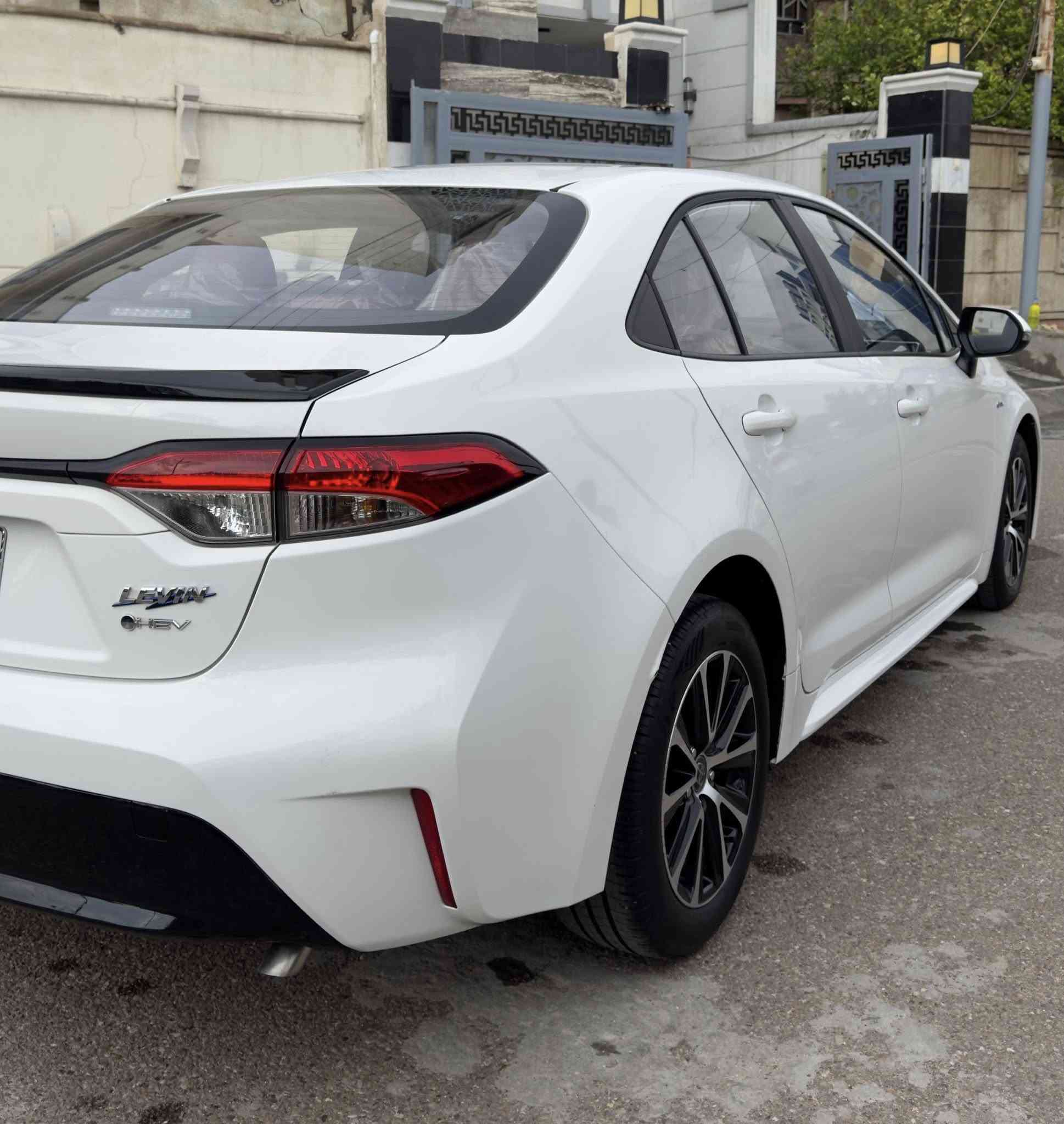 السلام عليكم 📍

كورلا 2025 الشكل الامريكي  مكفوله كفاله عامة 

السعر 23،000مليون وبيه مجال 

شاشه كبيره ابل كار بلي          رقم سياره مميز!!!!!!

شاشة عدادات ديجتل 

اتو هولد 

سايد بريك دگمه 

٣ وضعيات قياده 

بصمة تشغيل وبصمة ابواب

فتحه سلايد 

رادار امامي وتوقف ذاتي قبل الاصطدام 

قياده ذاتيه وتنبيه الخروج عن المسار 

وباقي المواصفات معروفه

الرقم الهاتف ***********

مكاني بغداد
