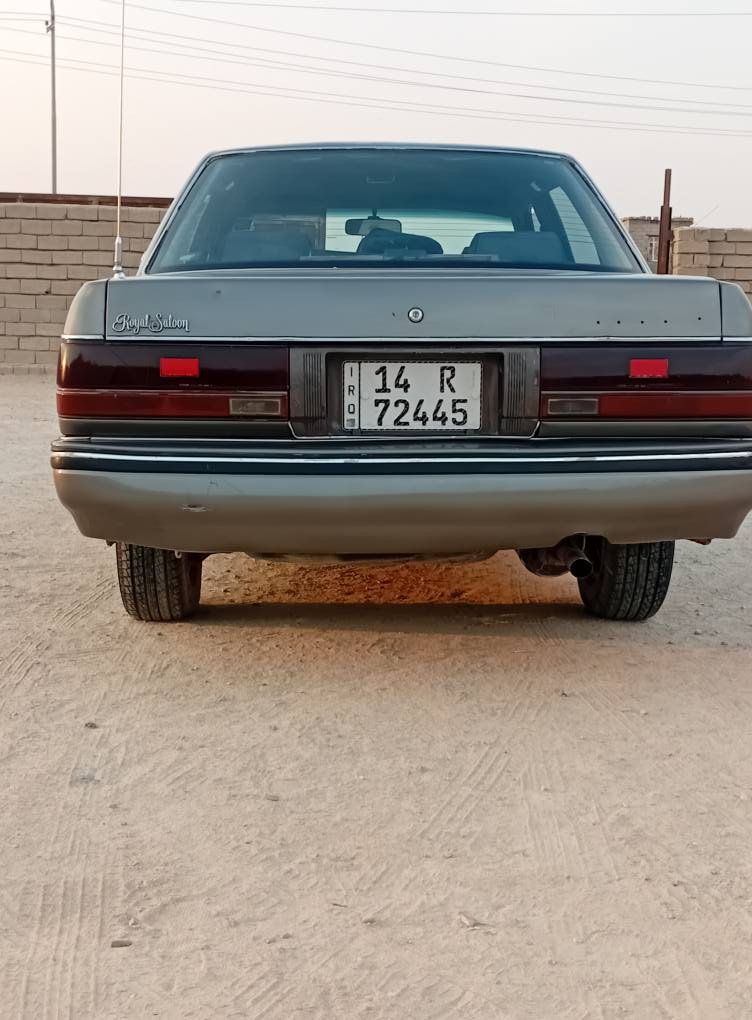 السلام عليكم سوبر سيدان گصيف موديل ٨٩ محرك وگير ٢٥٠٠بطه جديدتخم تاير جديد كهربائيات شغاله كله حداديه جديده رقم بصره باسمي ٥٥ وبيهامجال *********** الزبير, البصرة
