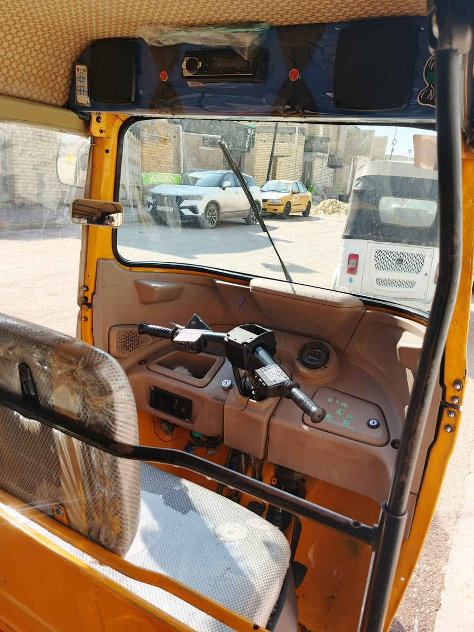 سلام عليكم تكتك للبيع كفاله رقم وسنويه 2022 شهر العاشر مكاني بغداد مدينه الصدر 
***********
