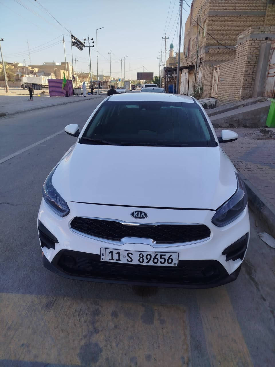 السلام عليكم فورتي امريكي موديل 2019 حادثها جاملغ وبنيد وبيها بل لغد برانكيت مابيه شيي بيه رشات صبغ مكينه 2000 دوش كير اي تي بيه منضومه غاز تبريد حداديه تخم تاير جديد رقم بغداد انكليزي  بسمي المكان ناصرية مركز السعر 110 وبيه مجال ما متواجد ع فيس *********** مكفوله من العيب الشرعي
