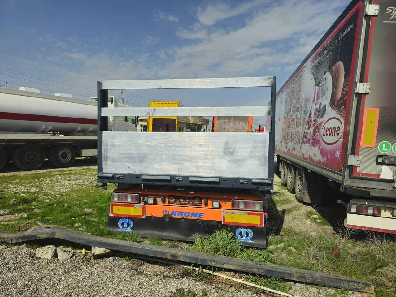 فلات كرون منفيس موديل ٢٠١٢ ،ويل كروم مجموعة بيبي سحال بلادي ***********
