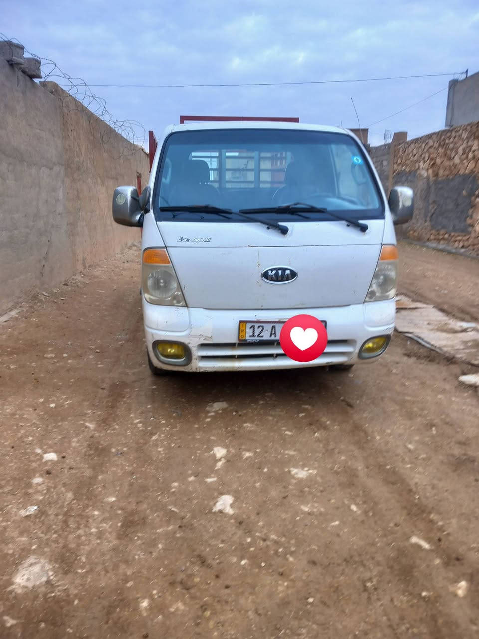 كيا للبيع موديل 700 اشاره محرك جديد طائرات جديد سنويه جديد ***********
