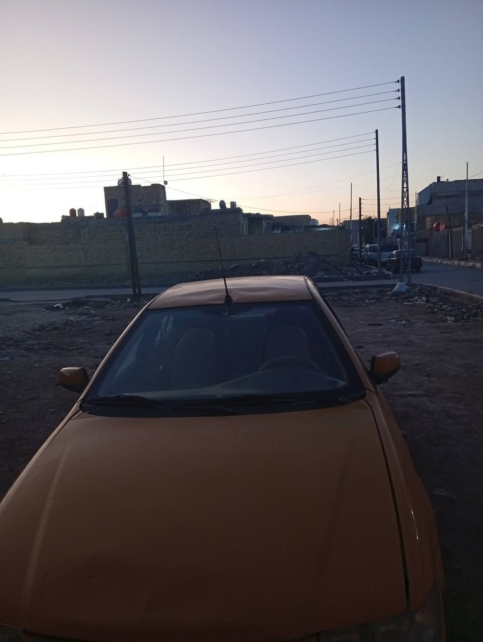 سلام عليكم من رخصه اعضاء الكروب رمضان مبارك علينه وعليكم اخوان سمند للبيع كفاله عامه مكينه كير بدي نقص تخم تاير السياره نضيفه وجهازه مديل 10 رقم الماني صاحبه بالنجف بس اني ما اندله ابيع كوم حديد أتعهد سرقه وعشاير السعر 17 وبيهه مجال الرقم ***********
