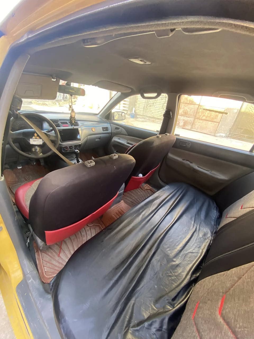 سلام عليكم لانسر 10 لبيع سيارا ضربا بل جاملغ لخلفي تخم تاير صدر مامي خلفي جديد كير عادي محرك 1600سيارا كلش حلوا وخير من لله سيارا معروضا 78 وبيها مجال حك جيه مكاني بغداد شرطة لخامسه رقمي ***********
