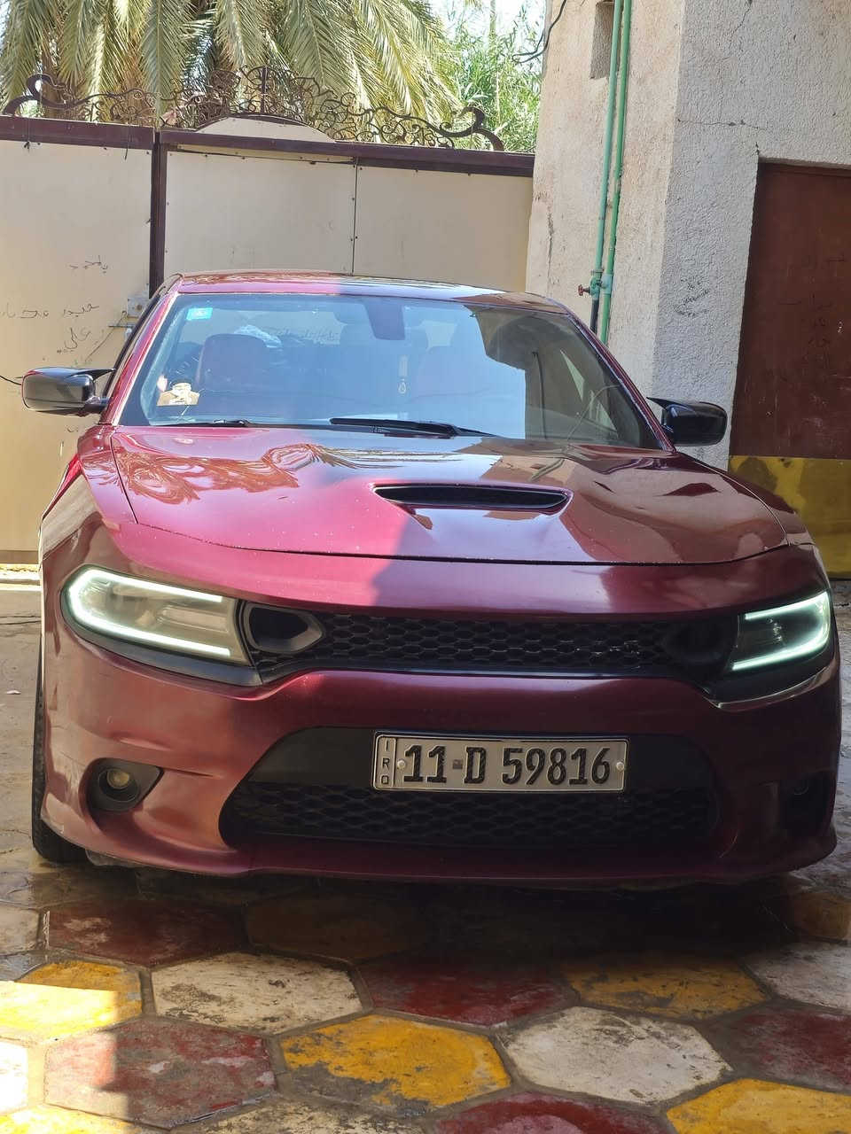 سلام عليكم جارجر للبيع سياره موديل 21 حادثه صفحه وبيها طخات بسيطه صور الحادث موجوده والسونار موجود سياره محدثه srt دعاميه خلفيه وايد بدي كشنات حضن مال سكات السياره جاهزه لل اخير حداديه جديده السعر200 وبيها مجال مكاني ذي قار قضاء النصر بسيط شراي اتصل وبخدمتك ***********
