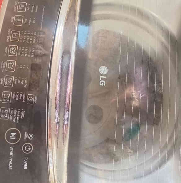 غساله ال جي شغاله تغسل بطانيات سعرها 150 وبيها مجال عنوان نجف حي ميسان الرقم *********** بيع مستعجل
