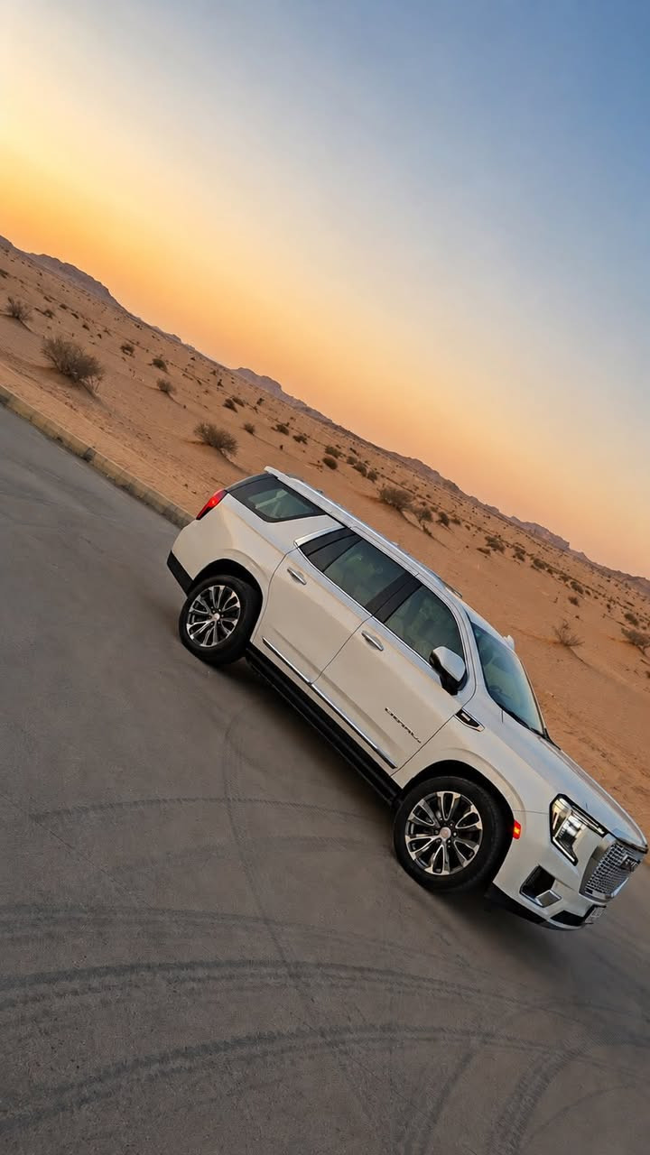 ‏GMC YUKON DENALI 2023
وكالة المنصور كفالة عامة عدا  ربع الجامغ لامامي  وسونار موجود يراسلني خاص السيارة جديدة اي نقص مابيها 
ماشية 53لف كيلو متر فقط 
السيارة  بحالة الوكالة باسمي هزة وسنوية جديدة
مواصفات الدينالي المعروفة فول

 المــــــواصـــــفــــات :

- محرك V8 6200cc 
- شاشات خلفية مع hdmi
- تبريد ٣ قطع
- وايرلس كاربلاي
- مراية كامرة
- كامرات 360 درجة
- حساسات امامية خلفية
- تشغيل واطفاء اوتو
- ثلاجة توصل درجة حرارة سالب ٥
- رادار
- نضام المحافضة على المسار
- بلك كهرباء
- فور ويل وتو ويل تتحكم بي
- جكات
- هاندبريك كهربائي
- شاشة عرض معلومات على الجامة
- ستيرن كهرباء
- نقطة عمياء
- نضام مراقبة الدسكات
- نضام مراقبة فلتر الهواء
- بانوراما
- مستشعر كشنات خلفية
- كشنات vip منفصلة
- تصعيد وتنزيل كراسي الصف الثالث كهرباء
- كشنات تدفئة+تبريد
- كشنات خلفية تدفئة
- ستيرن تدفئة
- تشغيل عن بعد
- خزن وضعية الكراسي للسائق
- منافذ تايب سي امامي وخلفي وصف الثالث
- كشنات الوسط تنطوي كهربائي ويدوي
- نضام فتح الصندوق بواسطة القدم

سعر480 ✅
للاستفسار *********** بيع او مراوس
