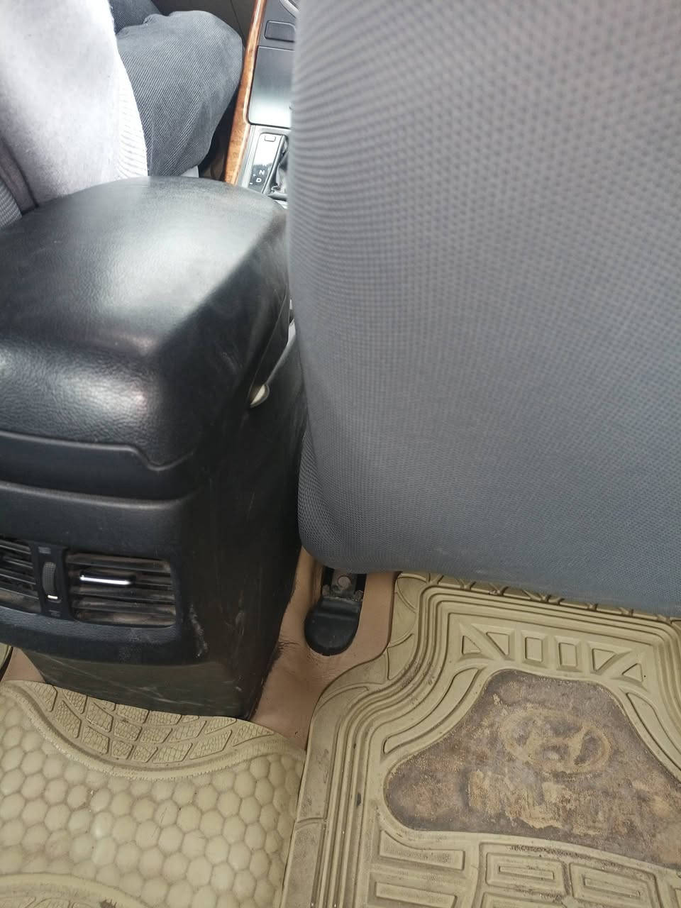 السلام عليكم النترا 2016 وارد خليجي كير ومكينه مكفولات حجم المكينه 1800 دوش فول موصفات من عدا البصمه سونار داخل النشر بدون دواخل بس 3صبغ السعر 112 وبيها مجال واذا كو مراوس هم يرهم النترا 2017 العنوان بغداد السيديه او الرضوانيه ***********
***********
