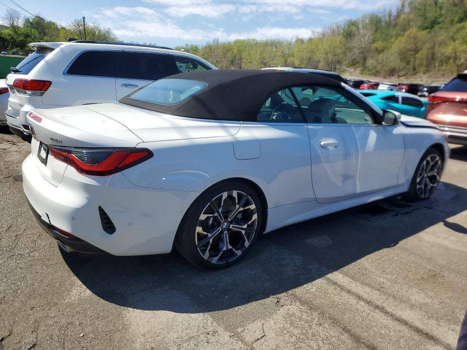 (اعـــــــــــــلان مــــــــــــــــزاد 📢 ) 

2026 BMW 430I

حاله السياره : تعمل وتسير 

بي ام دبل يو 430I : ٢٠٢٦

ضرر السياره : كما موضح بالصوره

تاريخ الــــــمزاد الثلاثاء : 2026/6/16

وقت المزاد الساعه : الخامسه عصرا 

اللـــــــــــــــــــــــــــون : ابيض 

عداد المسافه : 2.958

حجم المحـــــــــرك : 4 سلندر 2.0 تيربو 

مدة الوصول : 60 الى 75 يوم

للإشتراك في المزايدة يرجى الحضور الى  مكتبنا للـتأكيد على تثبيت السياره المزاده.

العنوان : النجف الاشرف قضاء المناذره( ابوصخير) شارع حيره ابو صخير مكتب عمار لمزاد السيارات الامريكيه 

               تلفون 
              *********** واتساب
              *********** للاتصال
               عمار ابو عباس
