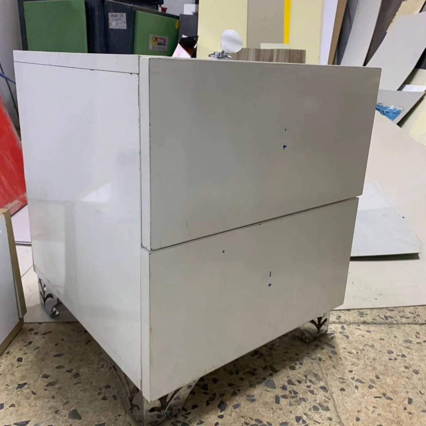 فاترينا Mdf تركي 🇹🇷
للاستفسار الاتصال على :
***********
***********
او مراسلة الصفحة
#غرف_نوم #الالمنيوم #كاونترات #mdf
