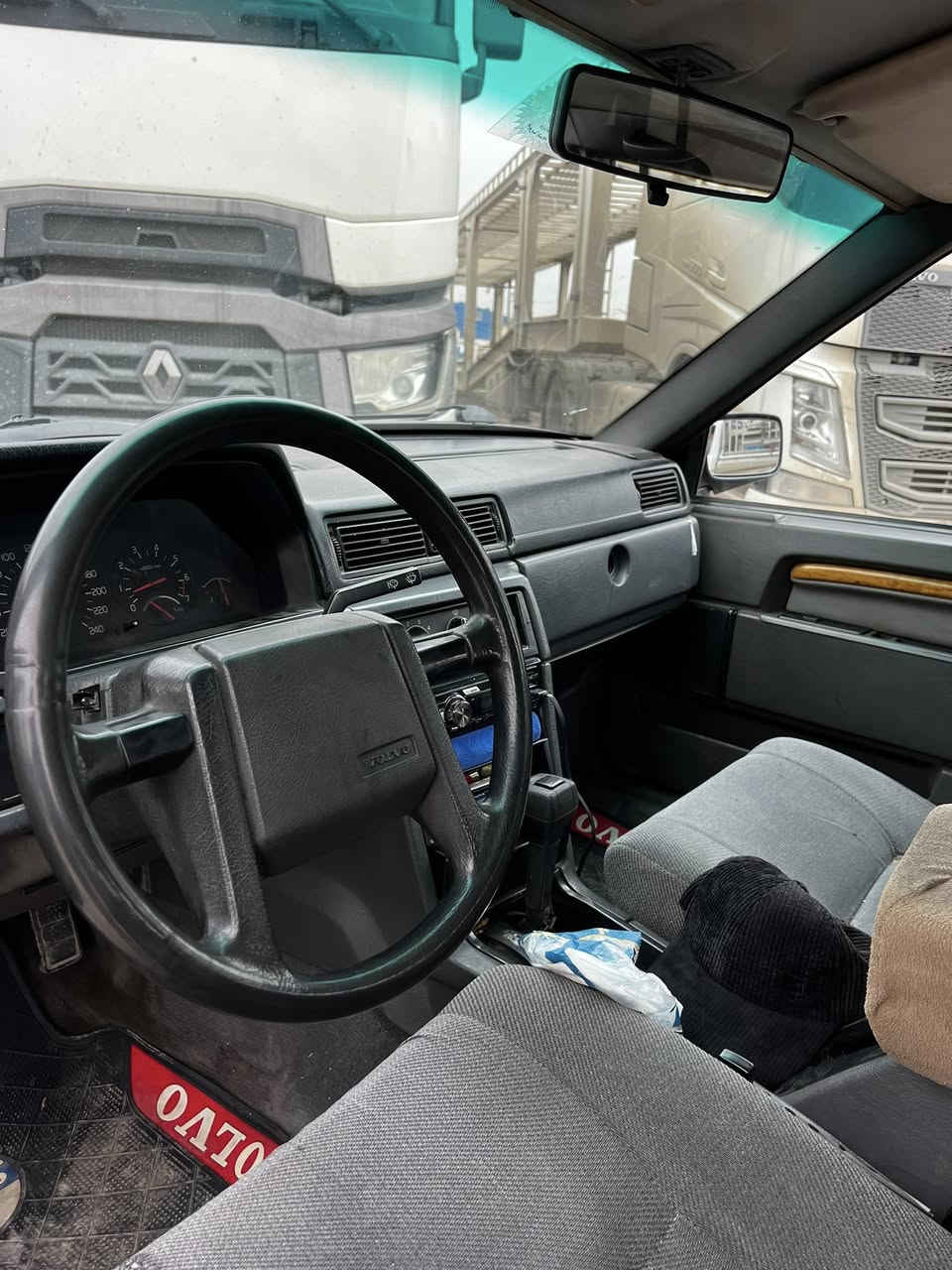 سلام عليكم 
 VOLVO ڤالڤو  حجم 940
 گير توماتيك ومحرك جديد توربو
تبريد وتدفئه شرط 
گشرها١٠٠/٨٠
سعرها (60بيها مجال)
مكاني أربيل 
رقم التواصل ***********
