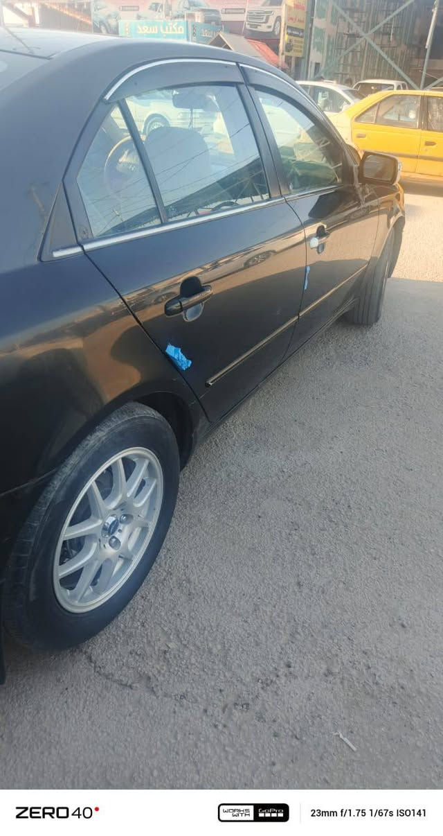 السلام عليكم سوناتا للبيع 2009 مكينه كير شرط مكينه 2400 توش سياره فول مواصفات واحد علا واحد مكفولة كفالة عامه ***********
