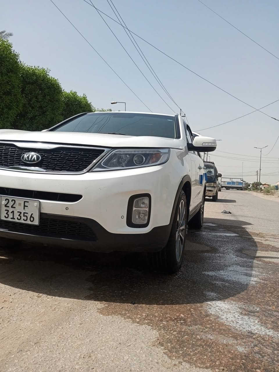 سلام عليكم سورنتو موديل 2014 خليجي
محرك 2400 4سلندر فول مواصفات ماعدا البنراما 
بصمه تشغل اشارت ترحيب    رقم جديد هزه جديده سنويه 2030 رقم اربيل   مابيهاا ضربه ابد 7 راكب تبريد 3 قطع 
السياره مكفوله مابيها ضربه أبد 
مكانه ديوانيه السعر160رقم الهاتف ‭

‭0774 251 1375‬
***********
