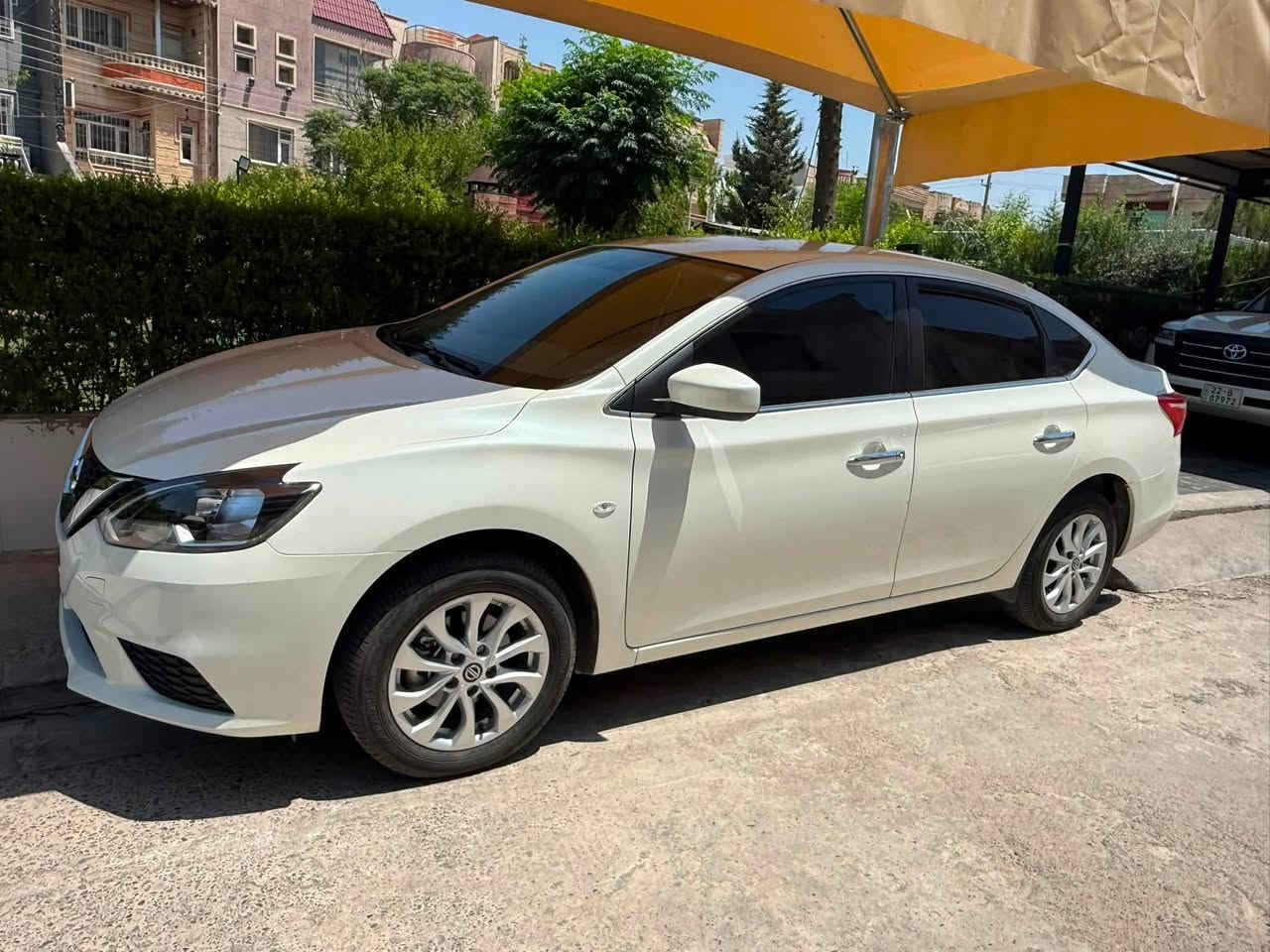 نيسان سنترا تجميح صيني موديل 2025 ره قم هه ولير ناو ره ش بي سلايت سبوخي نيه ته نيا يه ك به ست دوسه ي ساردي هه يه زور خاوينه ته نيا ١٥ هه زار رويشتوه به ناوي خومانه كه تابي جام ره شي له گه ره  نرخي 126$ مجاليكي كه مي تيدايه موبايل ***********
